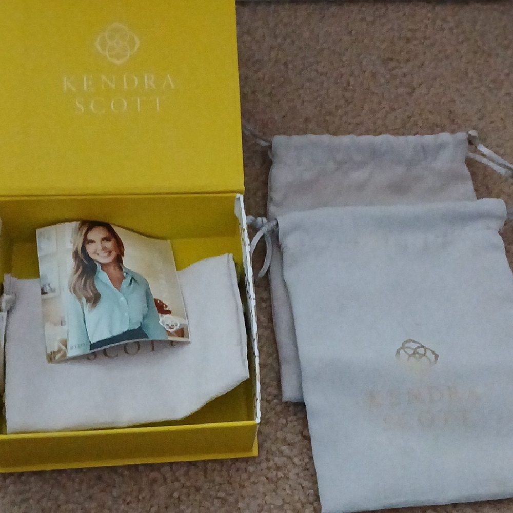 Kendra Scott Jewelry Box with Pouches